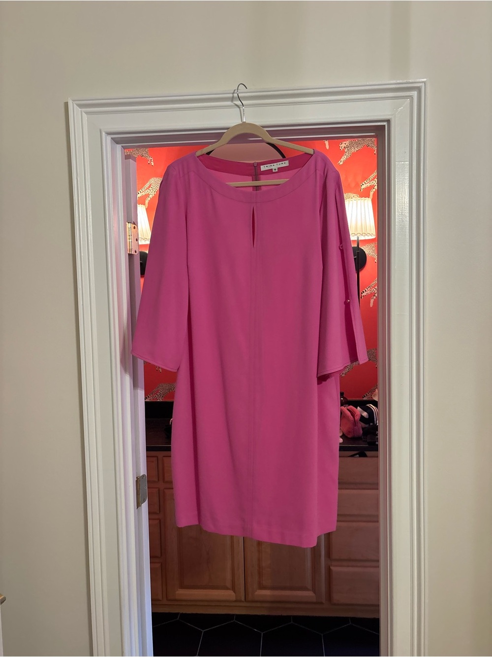 Trina Turk Larsen Shift Dress Size 16 Pink - Picture 2 of 5